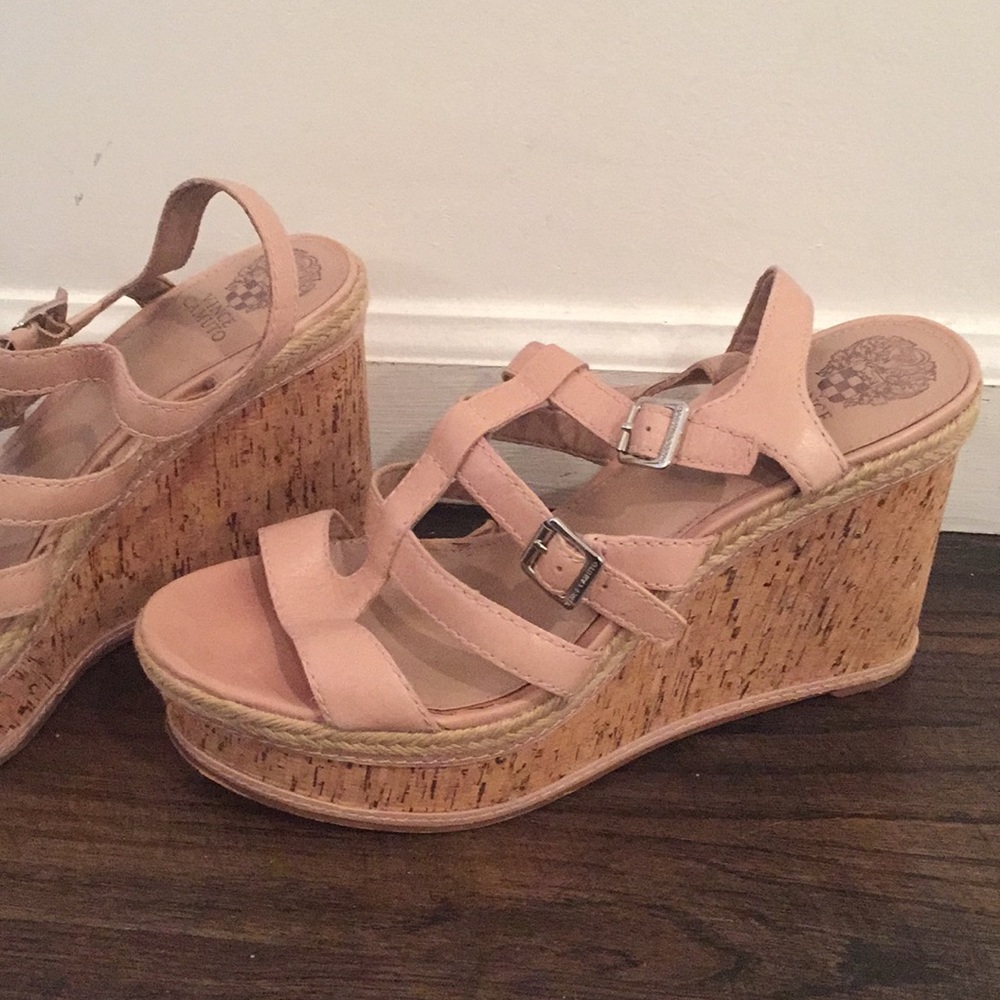 Vince Camuto nude wedges